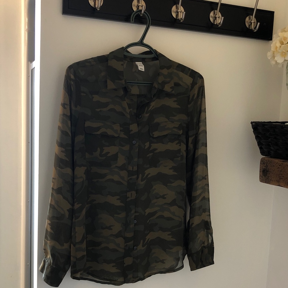 Old Navy Camouflage Button-Up Shirt